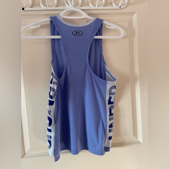 Under Armour Shirt - Picture 2 of 3